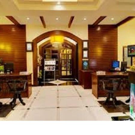 Hotel Sumith Palace Puducherry Exterior foto